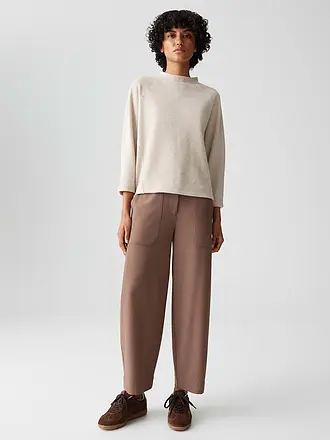 OPUS | Nombre del producto: Jersey SUCOZY
Marca: OPUS
Color: gris
Categorías: Moda, Mujer

Largo de manga: Manga larga
Material: Poliéster / Poliamida, Viscosa, Punto
Forma del cuello: Cuello alto
Diseño: Liso
Corte (Prenda superior): Suelto | beige